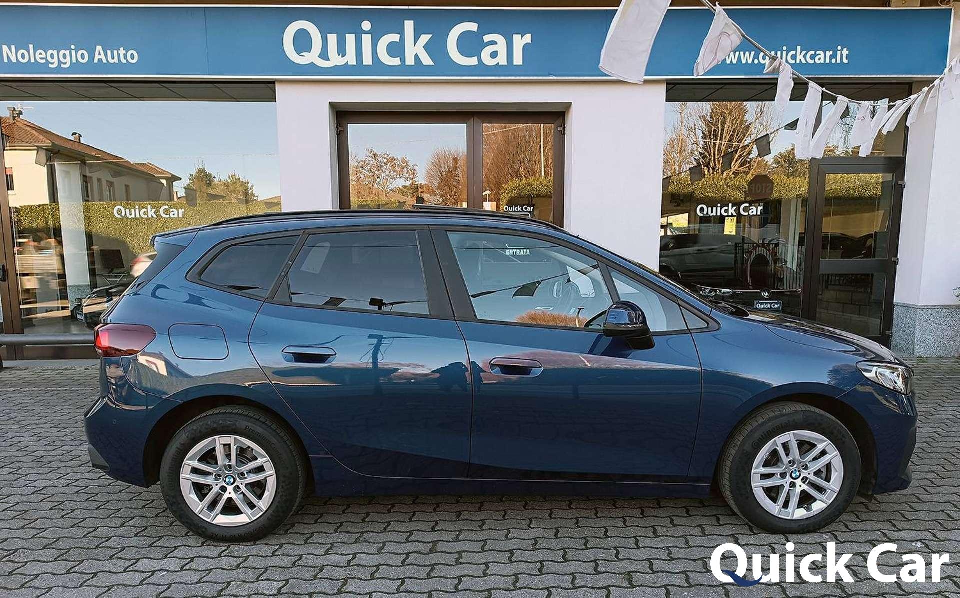 BMW 218  d TETTO APRIBILE,RETROCAMERA,CLIMA AUT. BIZONA,PARK ASSIST,NAVIGATORE,CARPLAY,PDC,SEDILE CON MASSAGGI, SOTTOCOSTO !