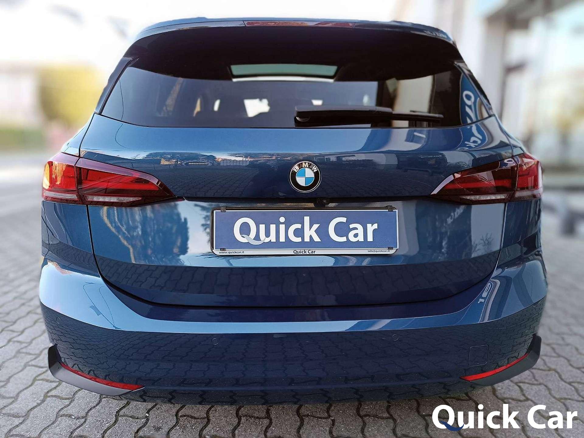 BMW 218  d TETTO APRIBILE,RETROCAMERA,CLIMA AUT. BIZONA,PARK ASSIST,NAVIGATORE,CARPLAY,PDC,SEDILE CON MASSAGGI, SOTTOCOSTO !