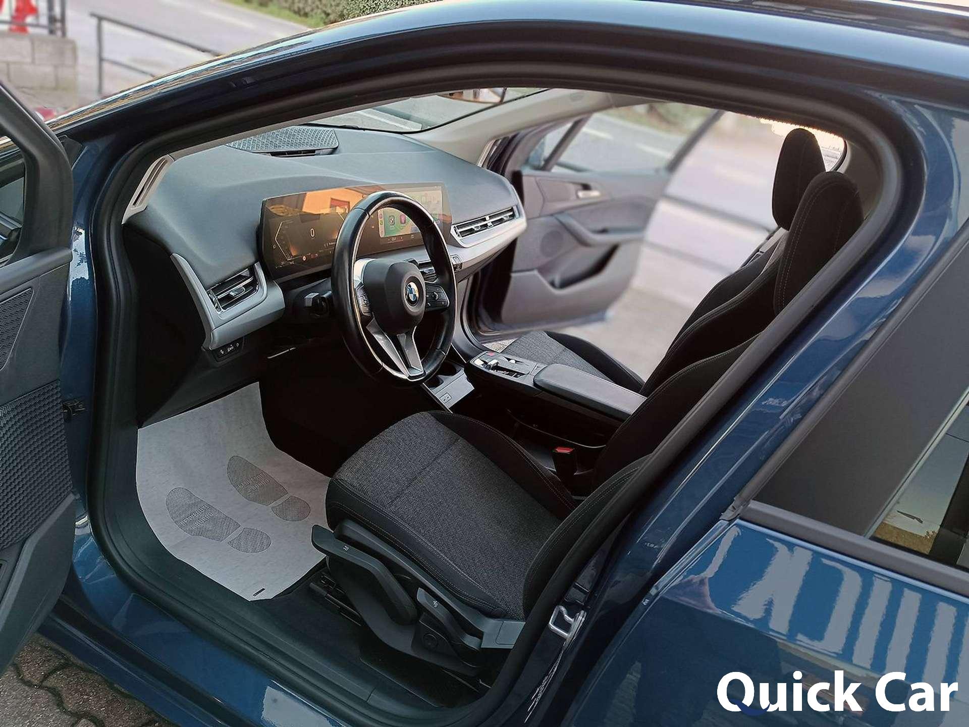 BMW 218  d TETTO APRIBILE,RETROCAMERA,CLIMA AUT. BIZONA,PARK ASSIST,NAVIGATORE,CARPLAY,PDC,SEDILE CON MASSAGGI, SOTTOCOSTO !