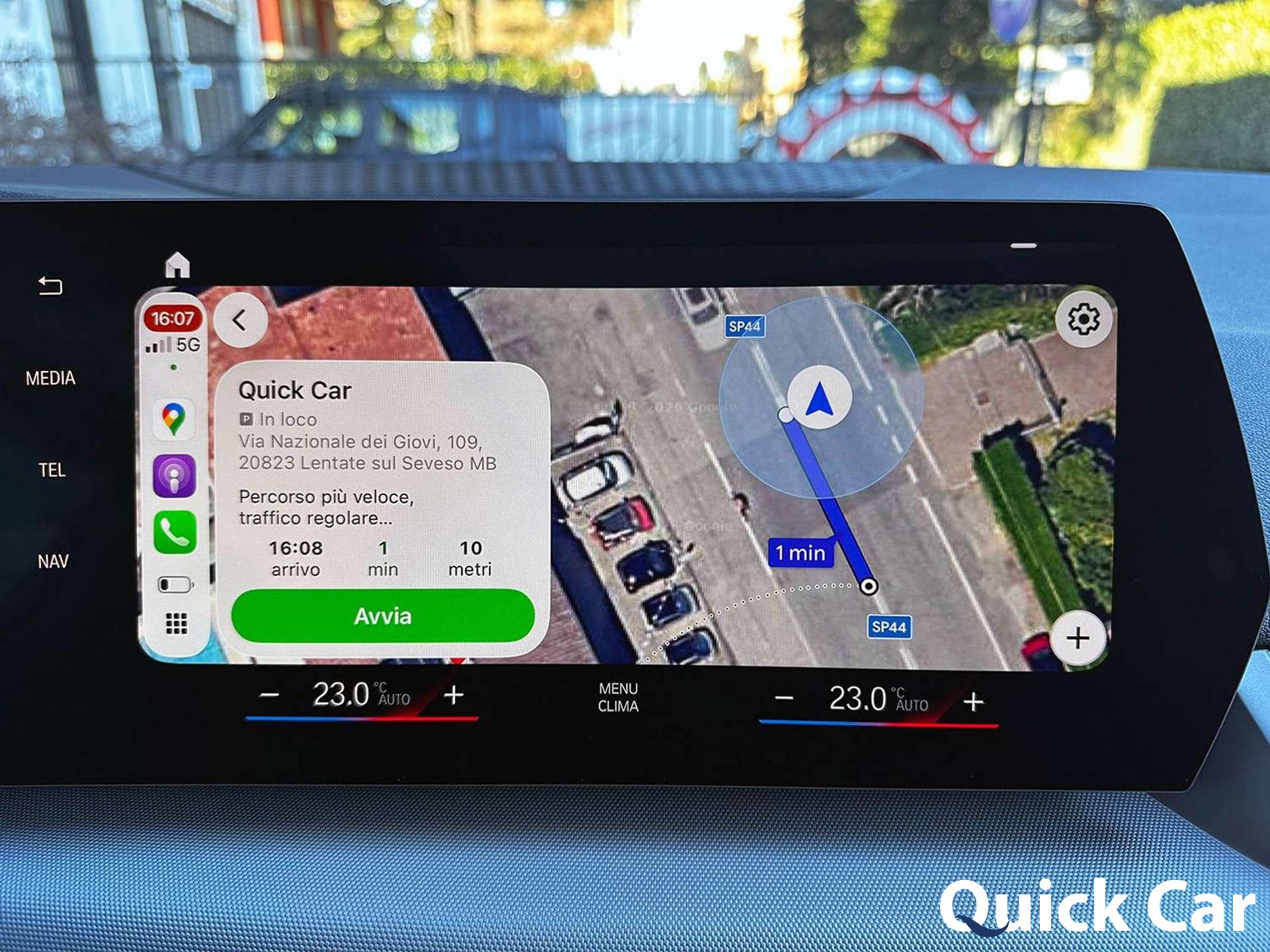 BMW 218  d TETTO APRIBILE,RETROCAMERA,CLIMA AUT. BIZONA,PARK ASSIST,NAVIGATORE,CARPLAY,PDC,SEDILE CON MASSAGGI, SOTTOCOSTO !